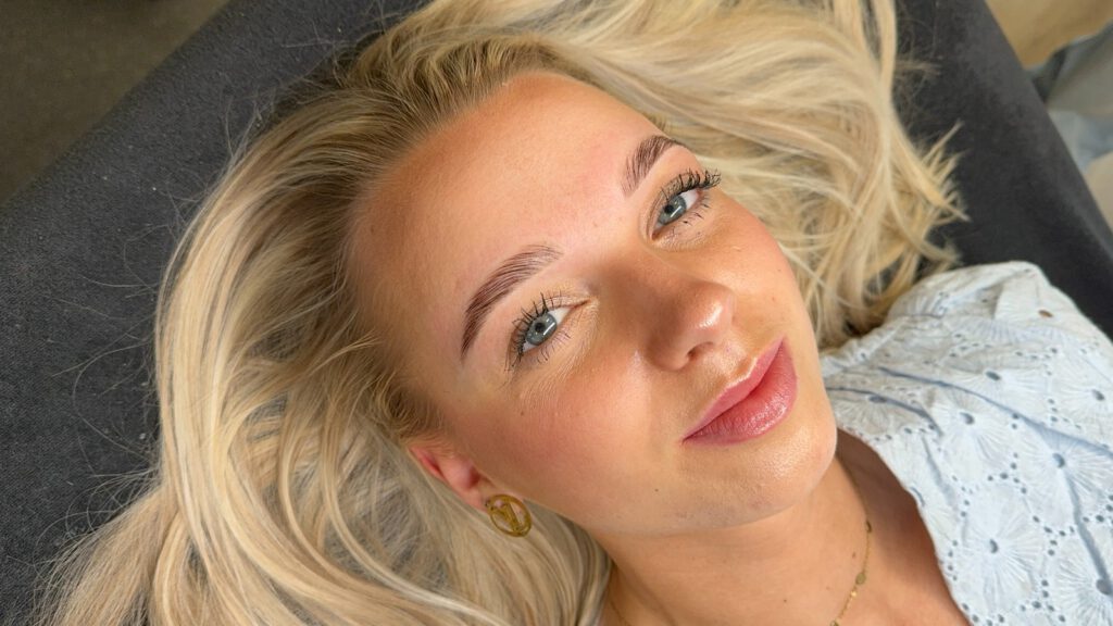 Brow treatment Lieke Oudewesselink